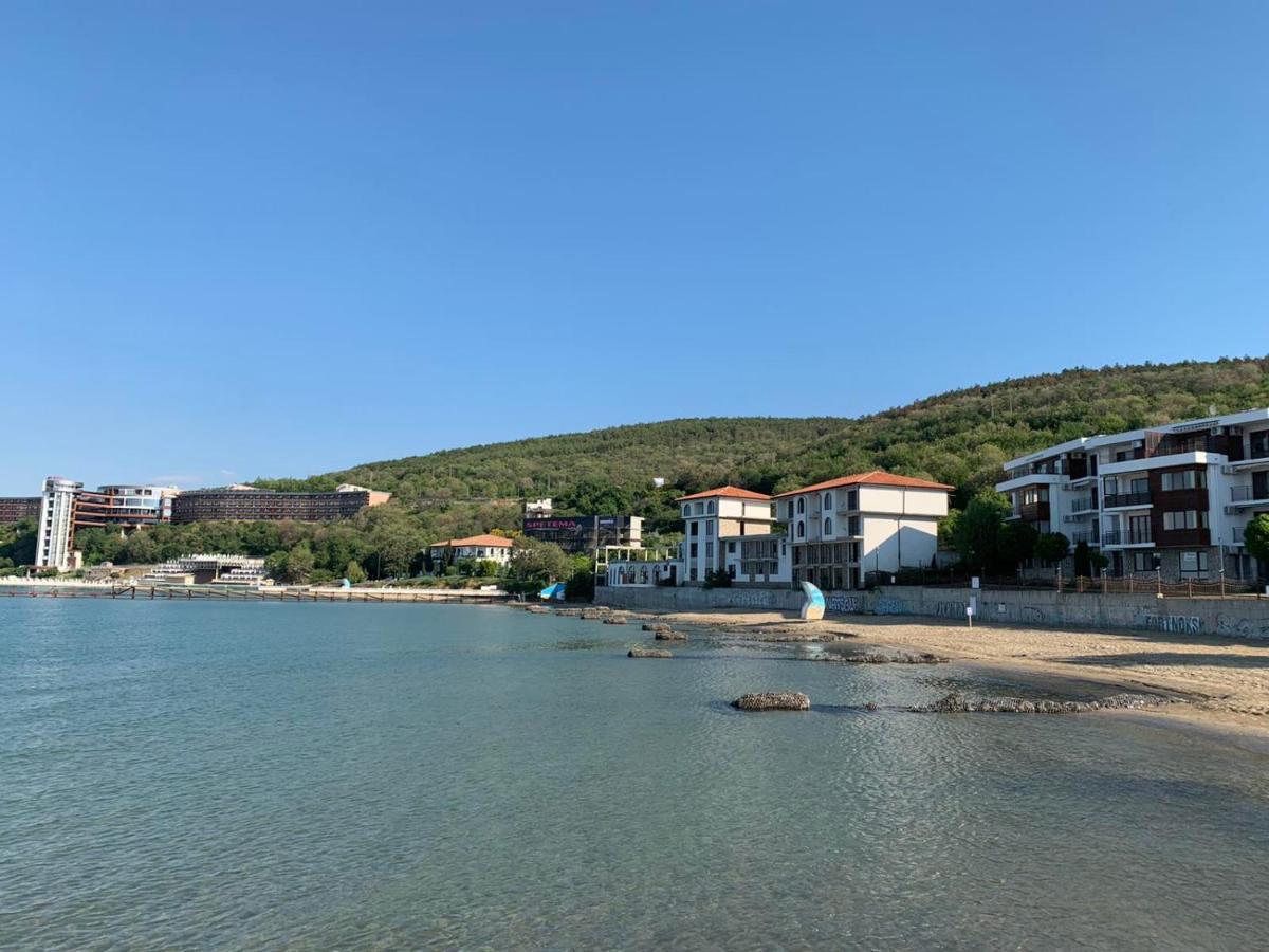 Prestige Fort Beach Private Apartment-Studio 46 Свети-Влас Экстерьер фото